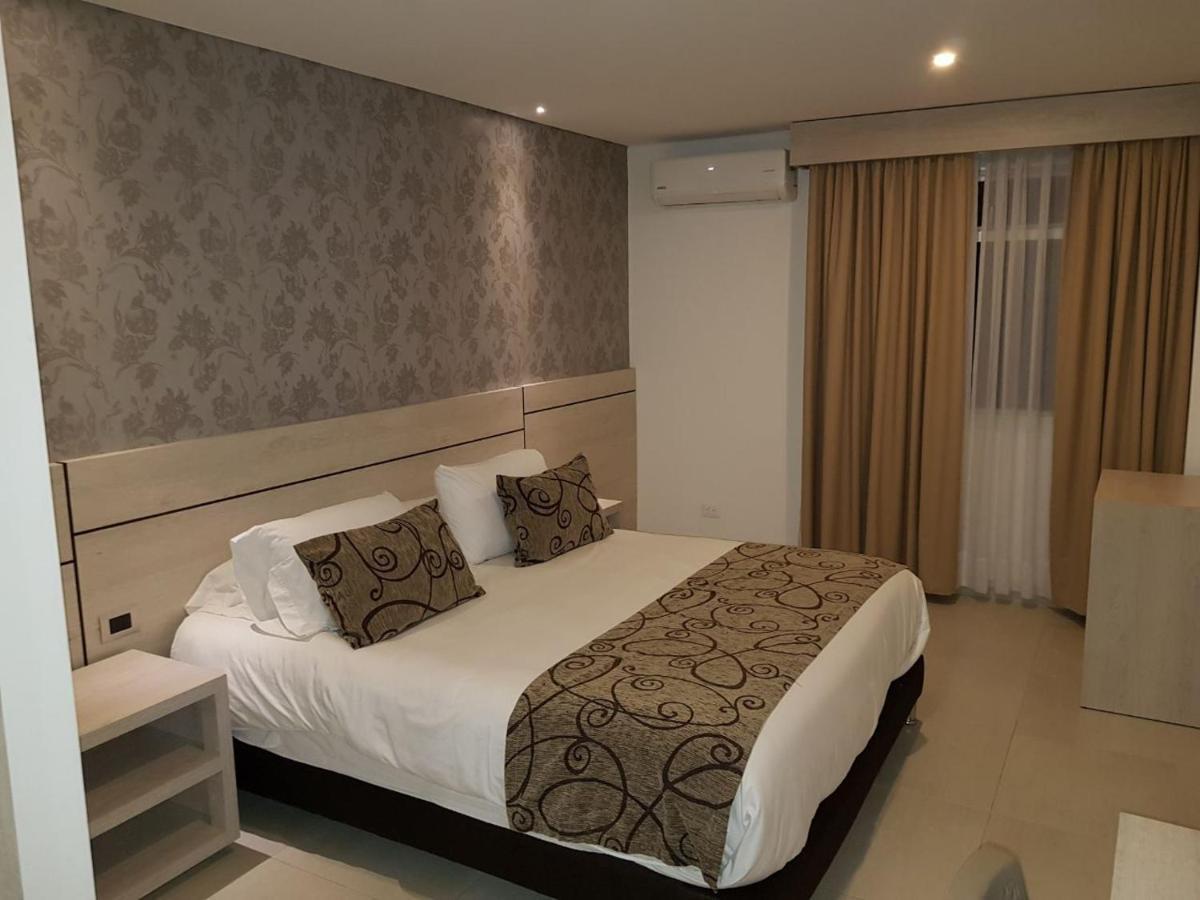 Hotel Arawak Plaza Синселехо Экстерьер фото