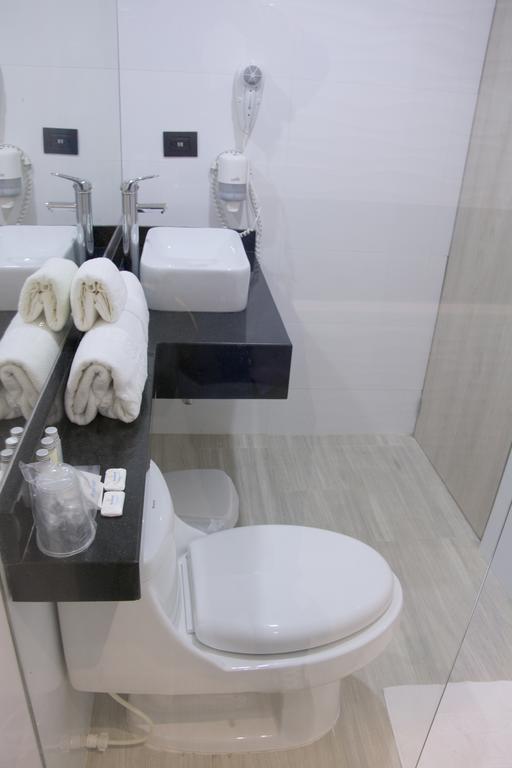 Hotel Arawak Plaza Синселехо Экстерьер фото