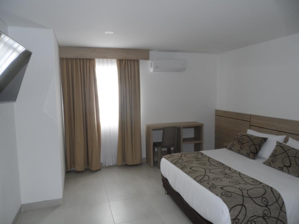 Hotel Arawak Plaza Синселехо Экстерьер фото