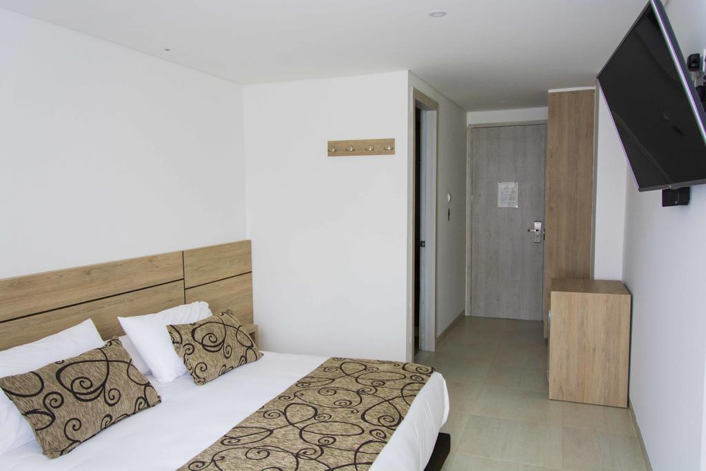 Hotel Arawak Plaza Синселехо Экстерьер фото