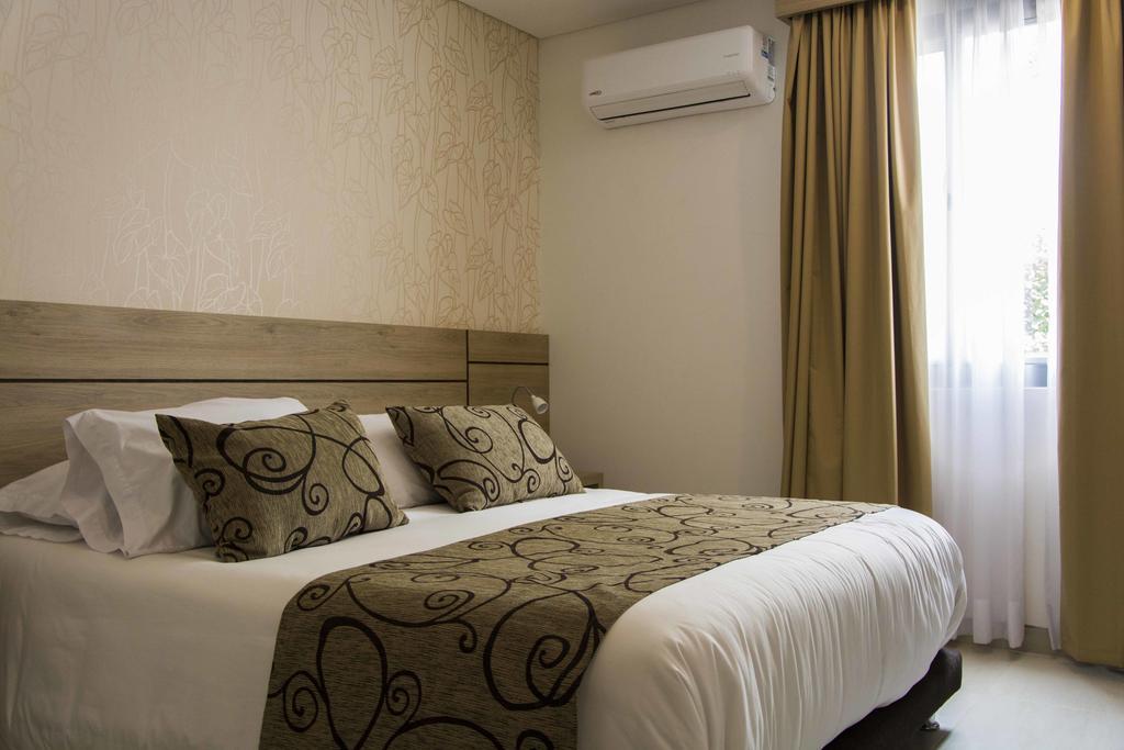 Hotel Arawak Plaza Синселехо Экстерьер фото